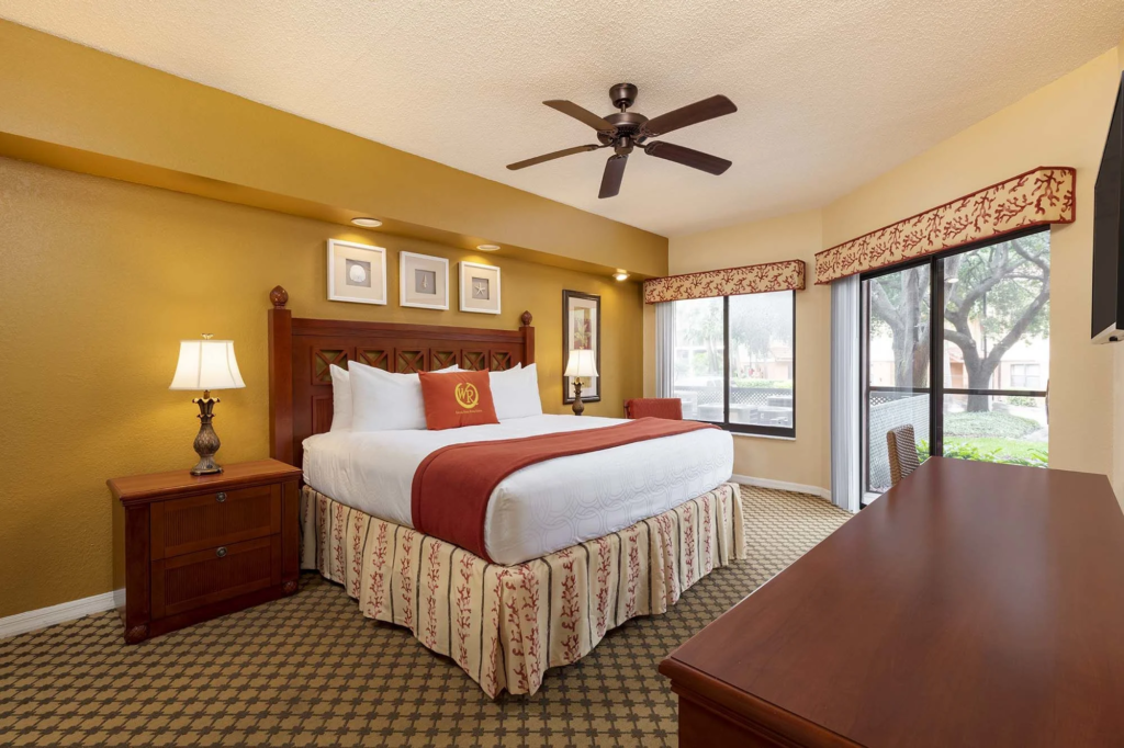 Westgate Lakes Resort And Spa Bed in FL