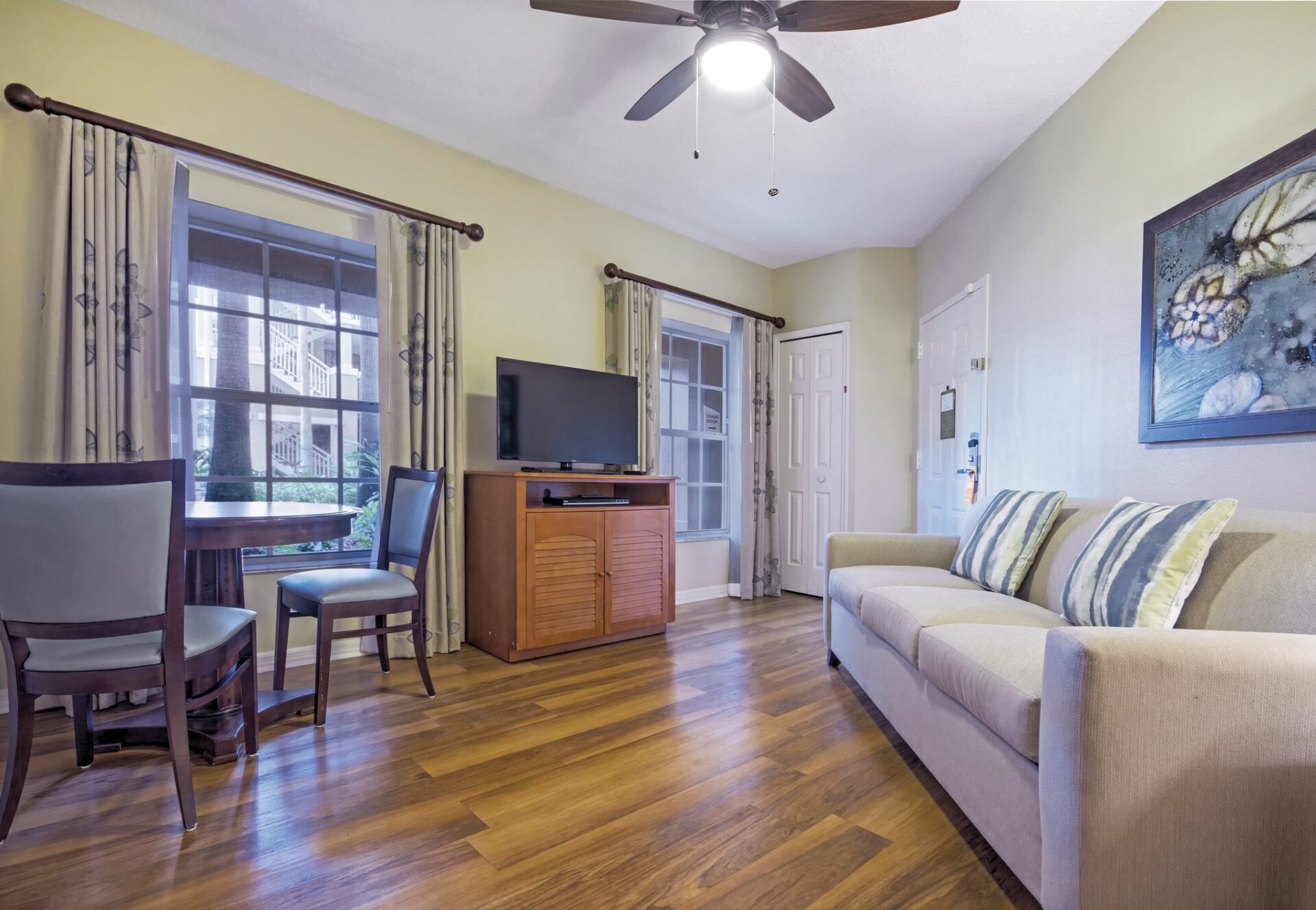 Club Wyndham Cypress Palms Accommodations