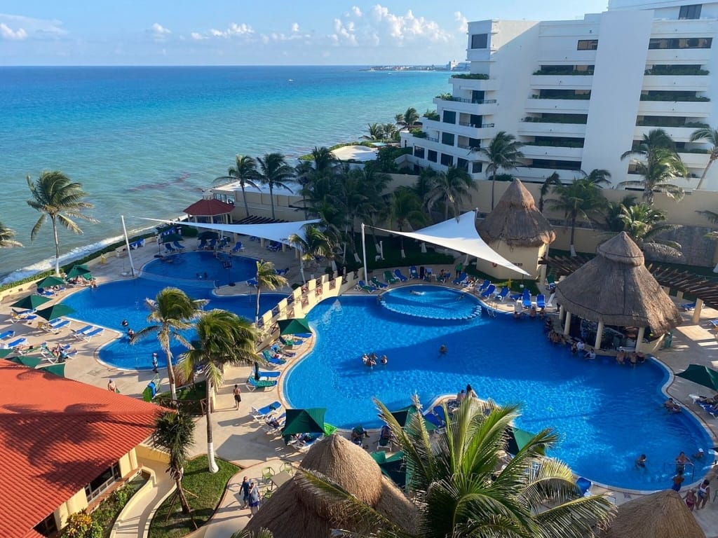 Gr Solaris Cancun