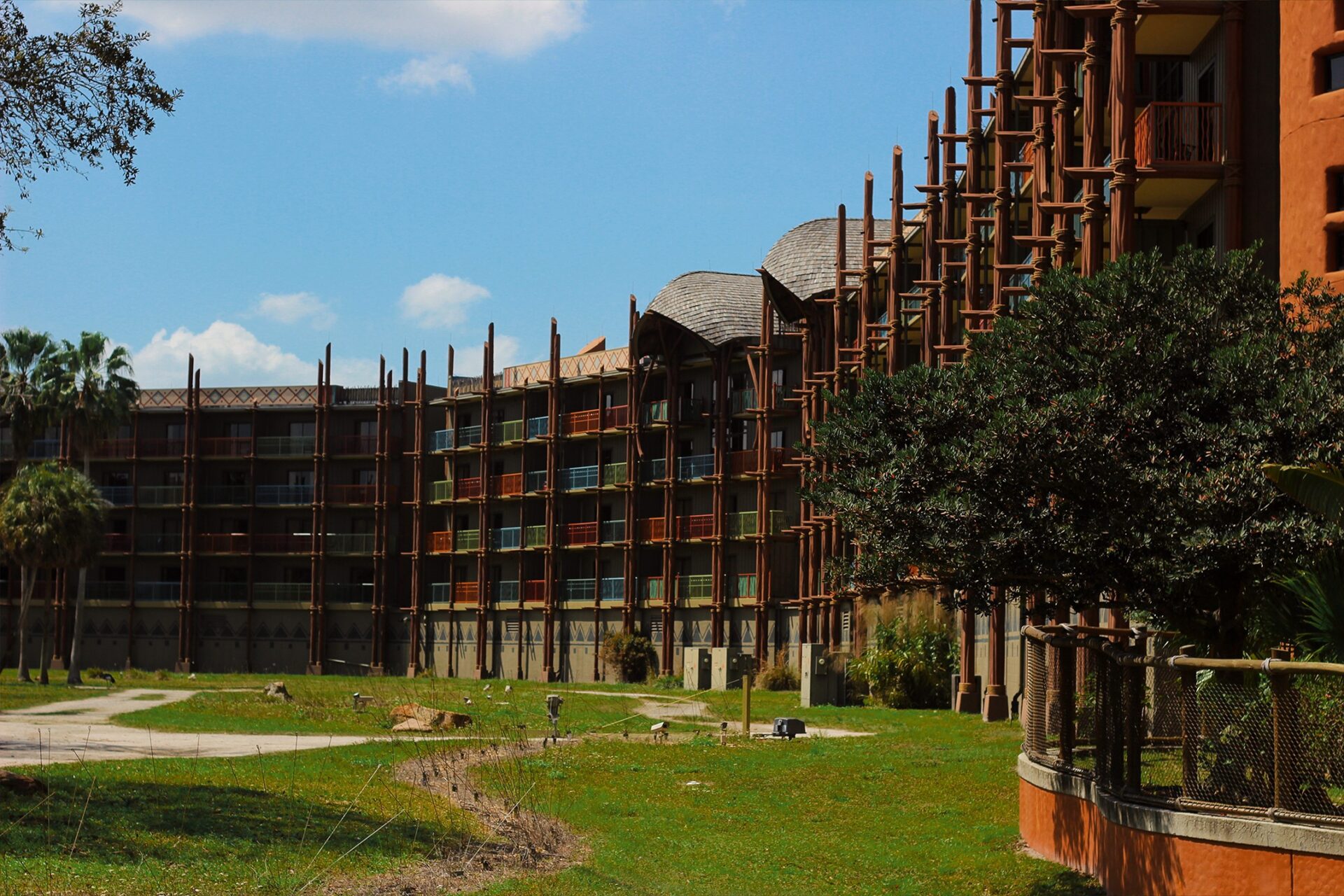 Animal Kingdom Lodge - Kidani Village - DVC Points for Sale and Rent - Disney Vacation Club Resales