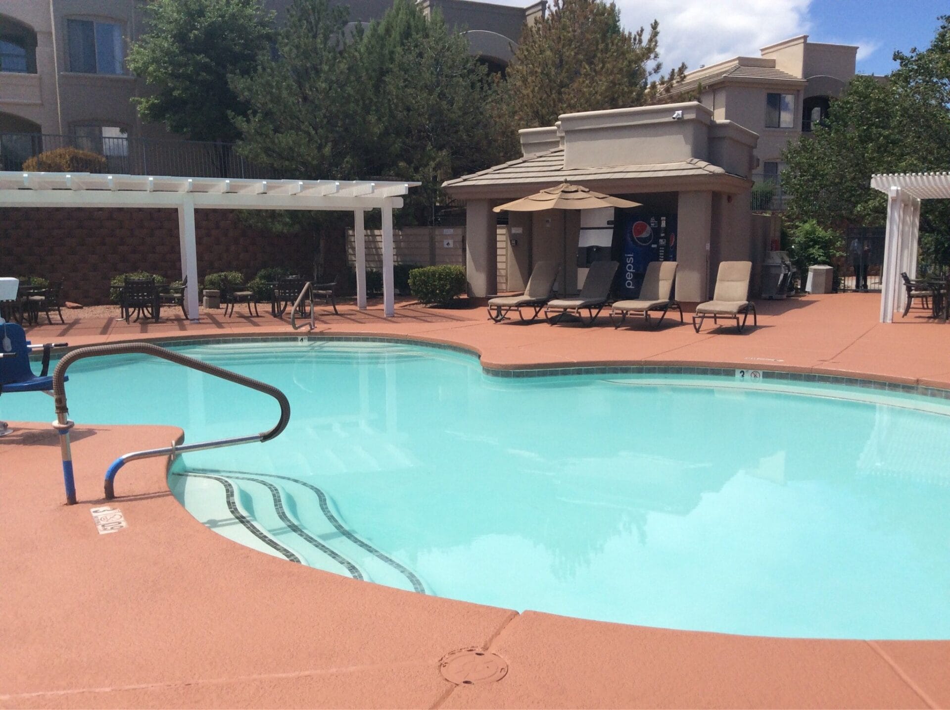 pool at sedona golf resort