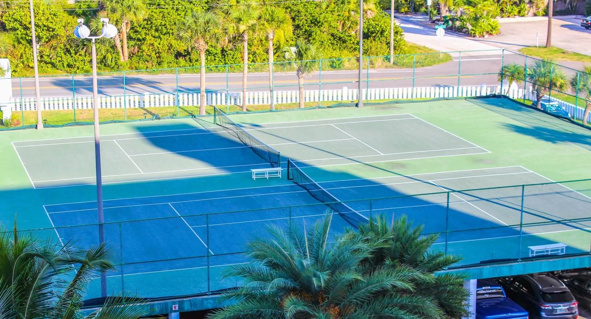 Discovery Beach Resort Tennis