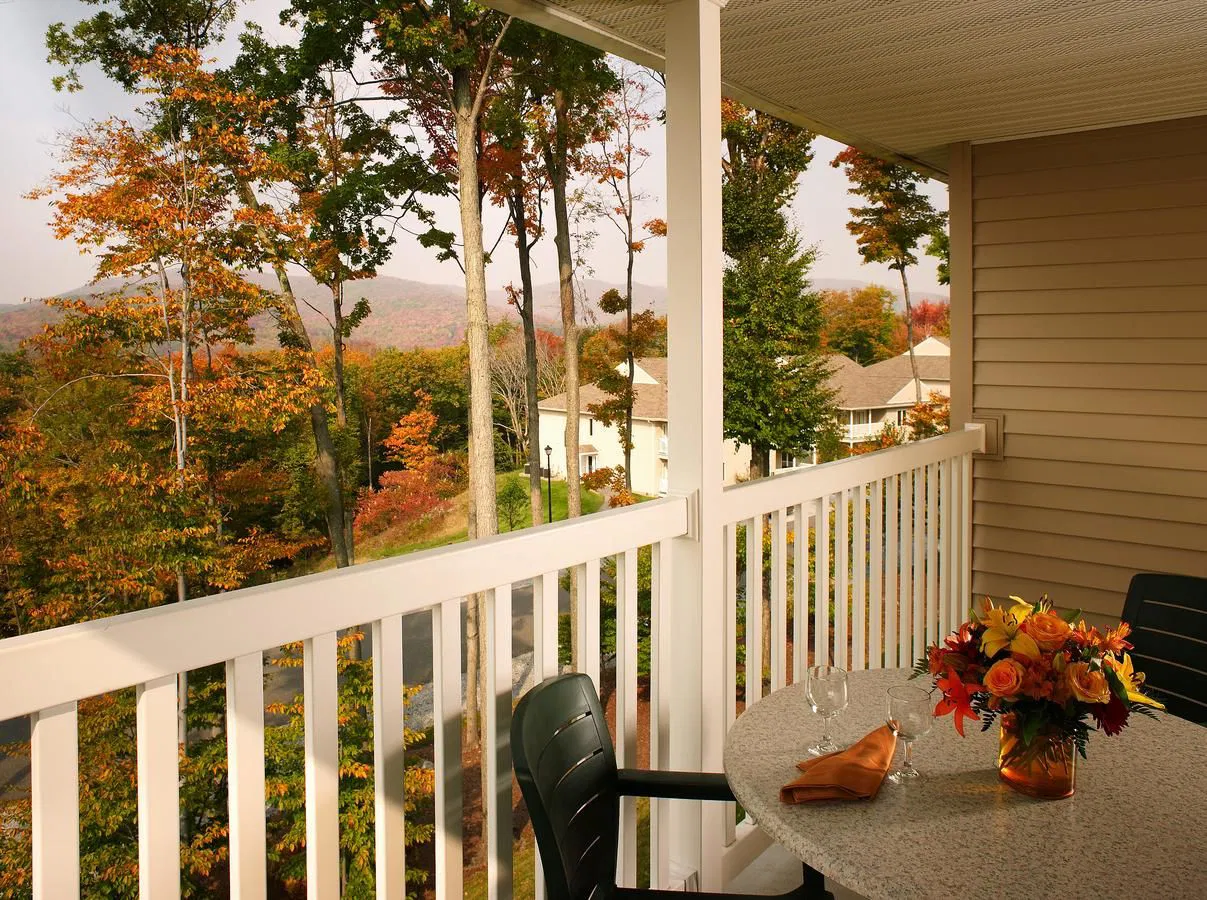 Vacation Village In The Berkshires Balcony