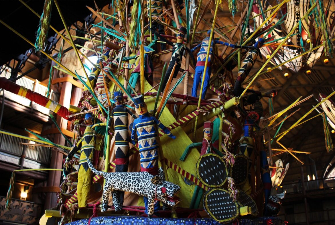 Animal Kingdom Lodge - Jambo House - Lobby Art