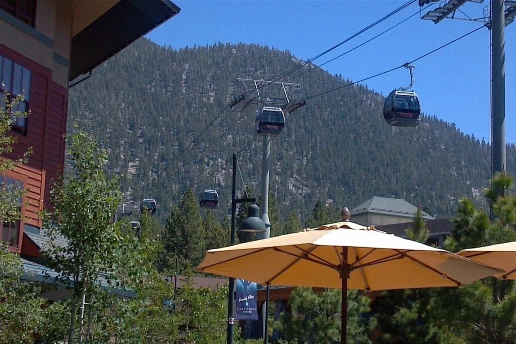 Ski Lift: Marriott's Grand Residence at Lake Tahoe