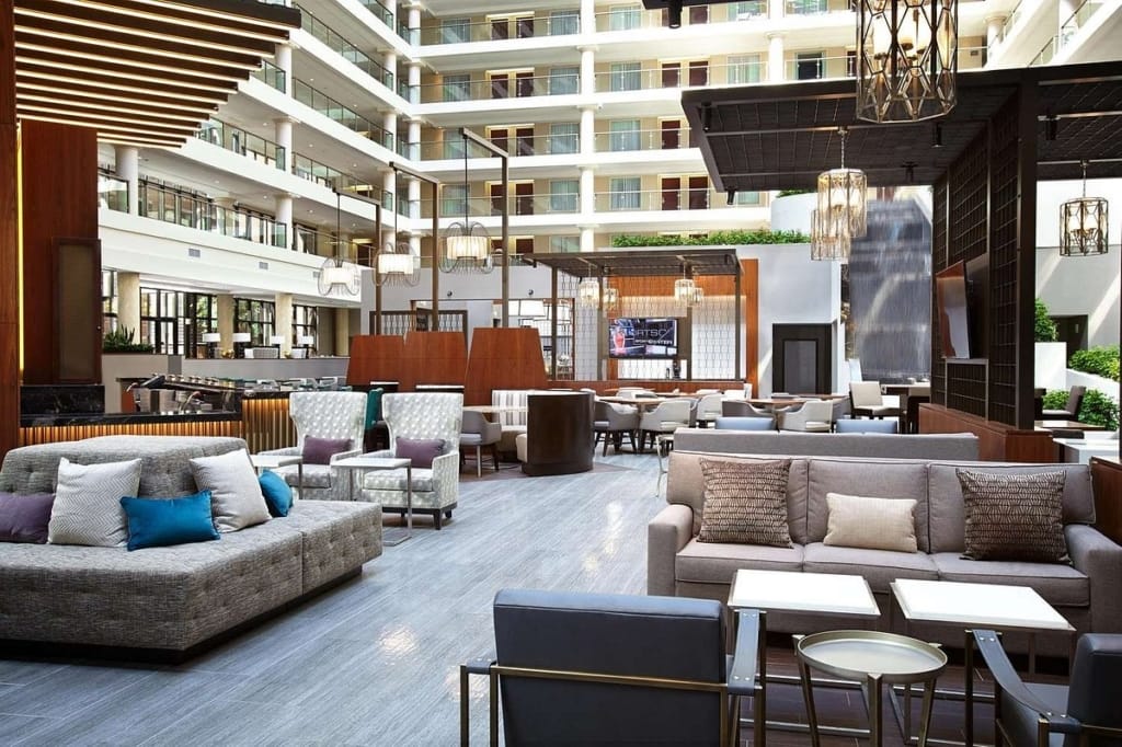 Places to Go for 4th of July: The District by Hilton Club