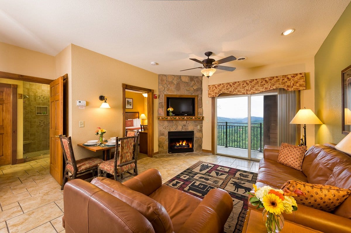 Smoky Mountain Resort Living Area