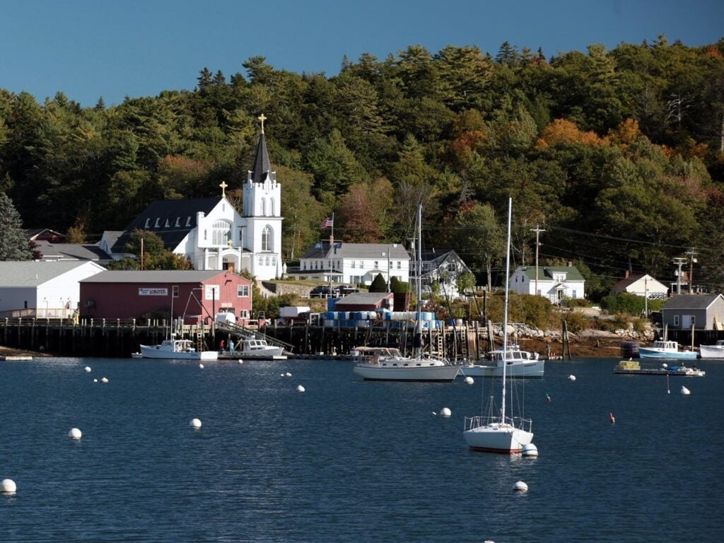 Sheepscot Harbour Village & Resort marina: rci resorts in maine