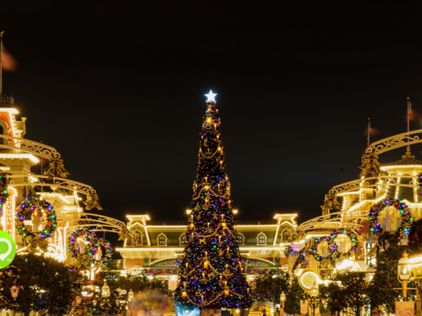 Disney World Christmas Party: Join In On The Holiday Magic