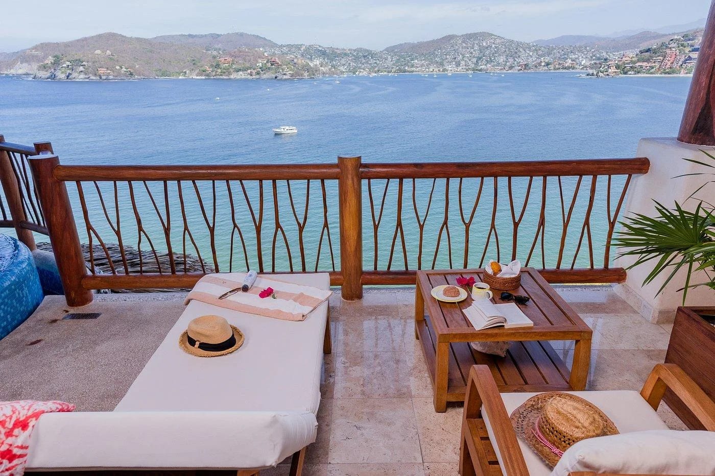 Pacifica Grand Resort & Spa Zihuatanejo Balcony