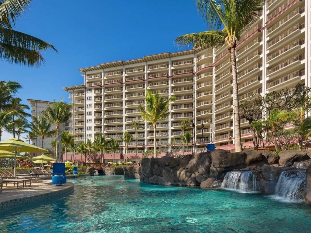 family-friendly resorts in hawaii hyatt kaanapali