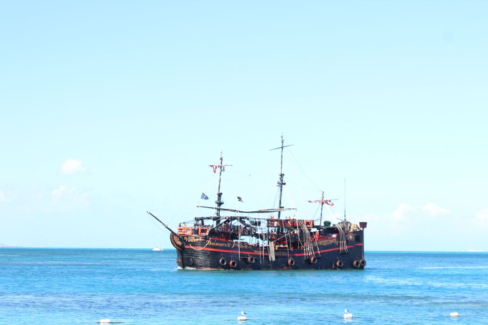 Oasis the Leisure Club Pirate Ship Tour Grand Oasis Palm