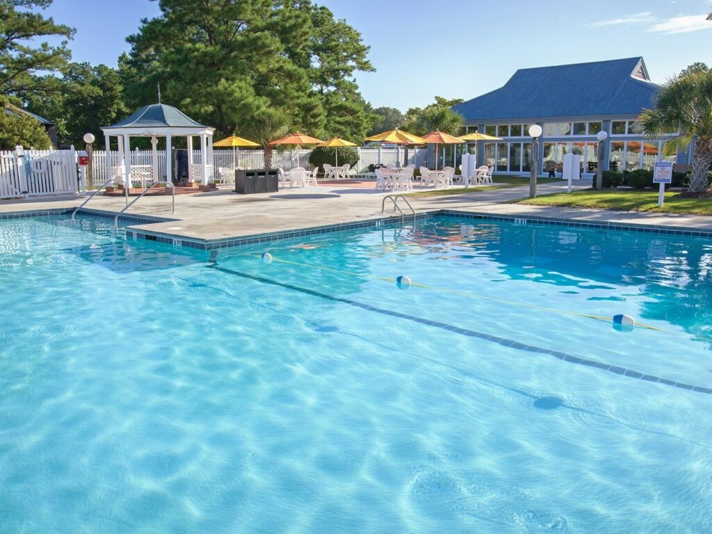 Fairfield Harbour pool