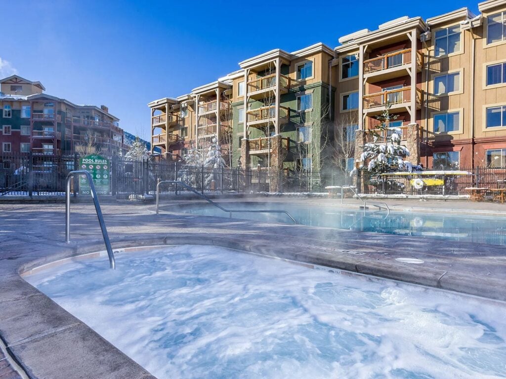 Westgate Park City Resort and Spa hot tub