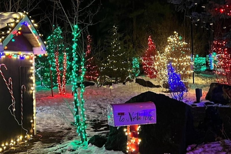 Small-Town Christmas Flagstaff: Holiday Lights at Little America