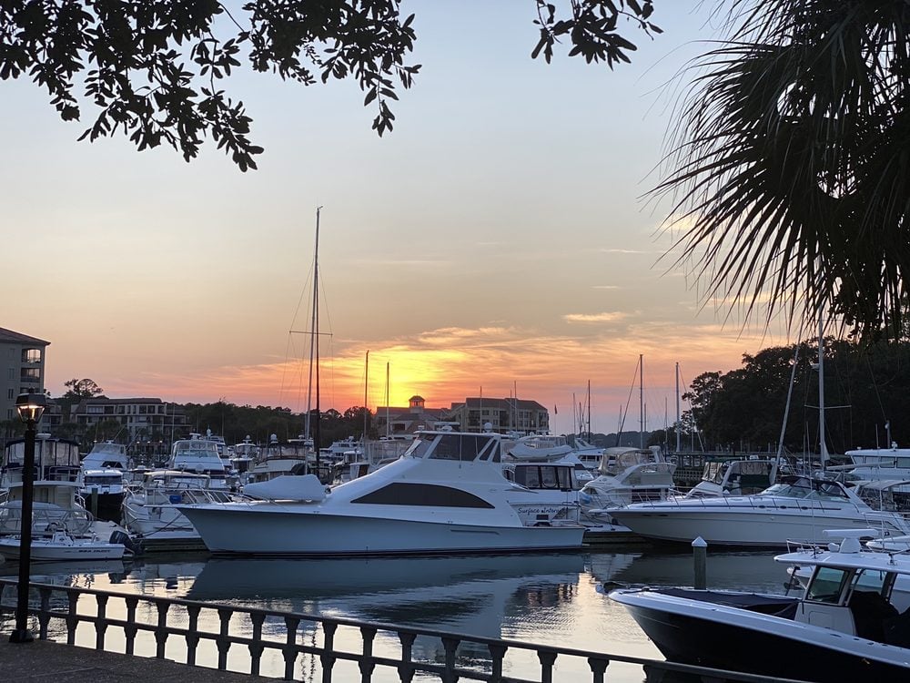 shelter cove harbour marina