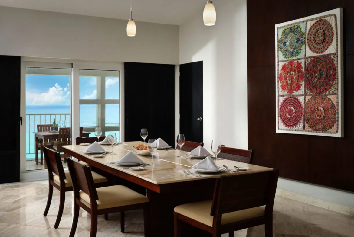 The Westin Cancun Resort Villas & Spa Dining Room